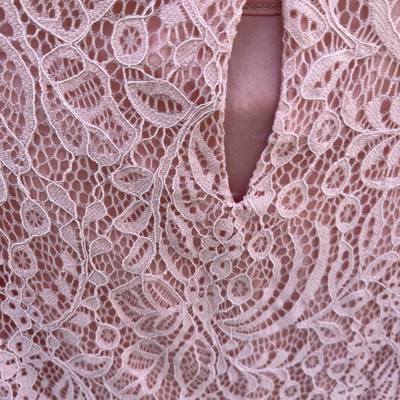Cable and Gauge Sleeveless Lace Blouse in size M - Picture 5 of 5